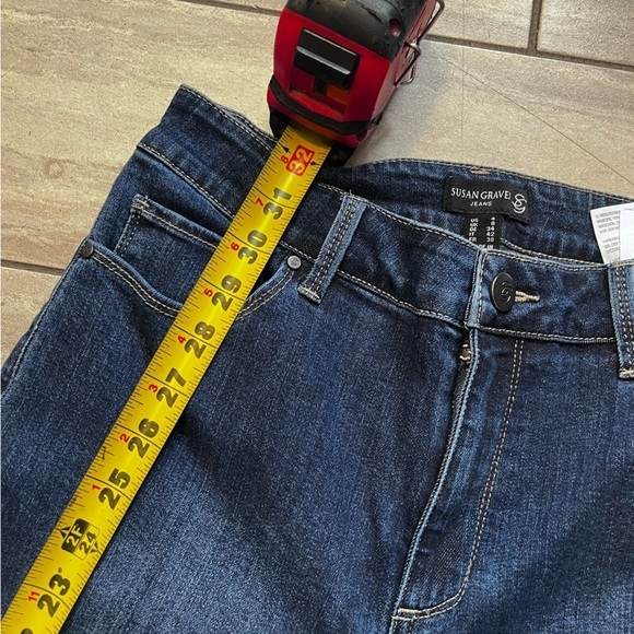 SUSAN GRAVER Women's Capri Pants Size 4 Blue Raw Hem Leg Buttons 5-Pocket - Picture 5 of 7